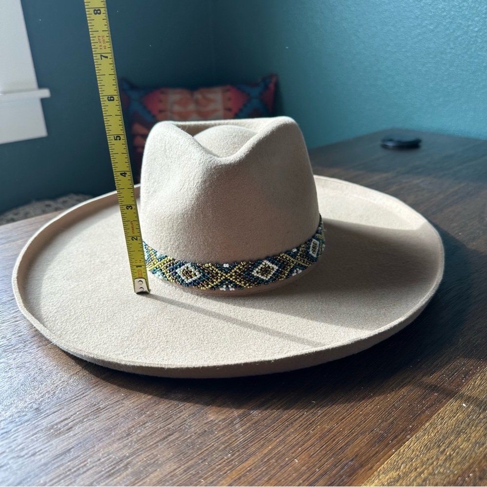 100% Wool Olive & Pique Tan Women's Hat with Beaded Band - Picture 12 of 16